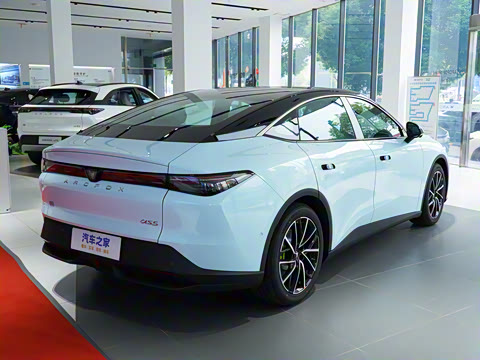 2024�� 708MAX 200kW