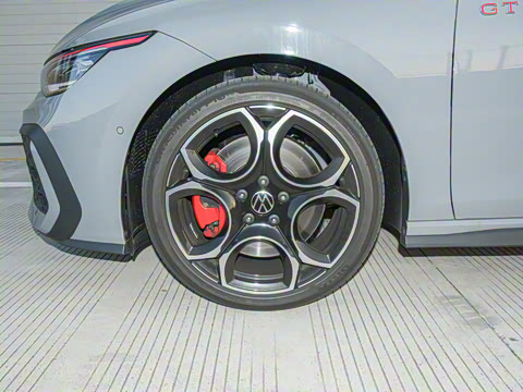 2025�� 380TSI DSG GTI