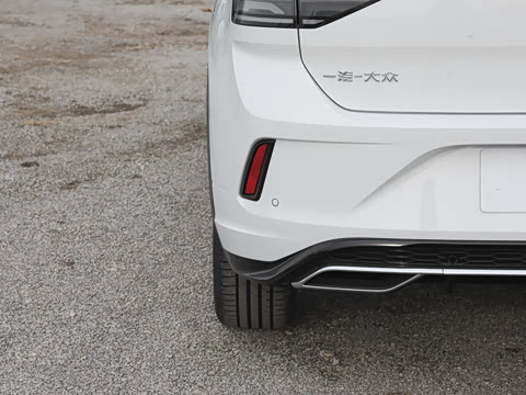 2025�� 300TSI DSG���������