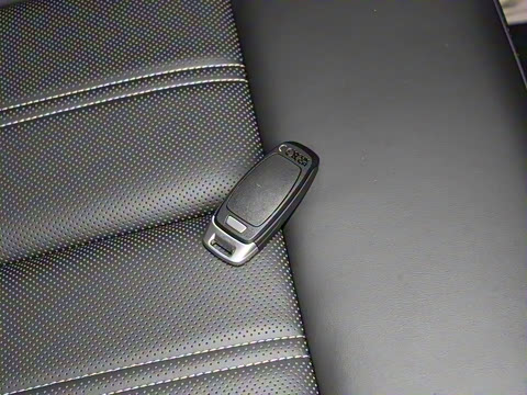 2024�� 50 e-tron quattro ������ҹ��