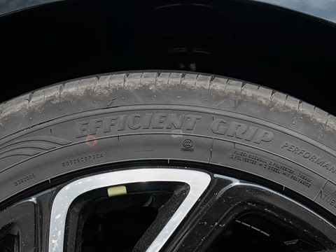 2025�� 2.0T ��ʿ�ر��