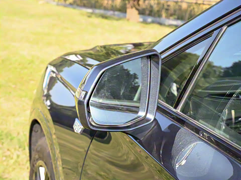 2025�� 2.0T ����������������ڱ��