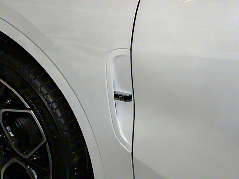 2025��  ���� ����� 710 Զ����