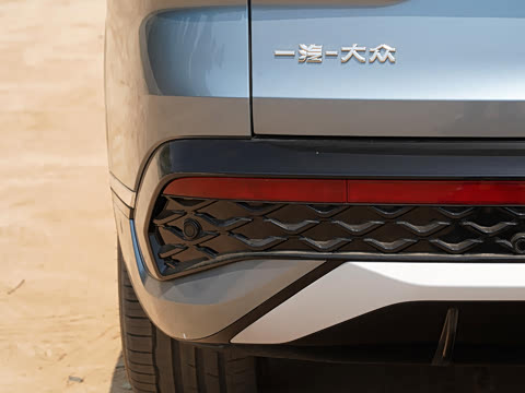 2026�� 450TSI �����콢 6��