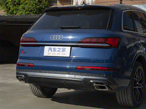 2024�� 55 TFSI quattro S line�����