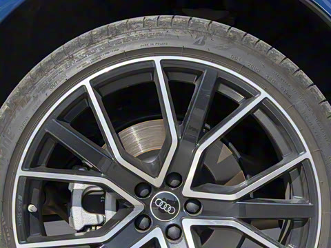 2024�� 55 TFSI quattro S line�����