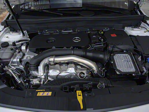 2025�� GLB 220 ʱ����