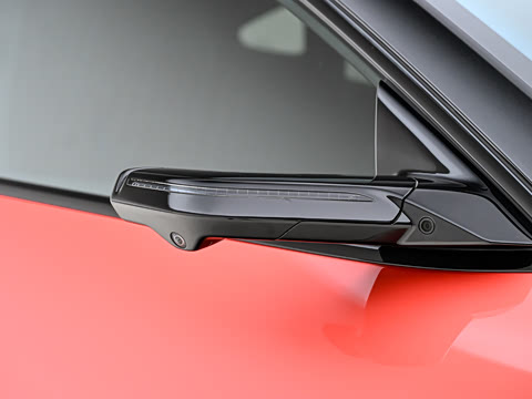 2025�� Ultra�����