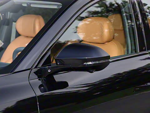 2025�� 210Ultra���̰� 5��