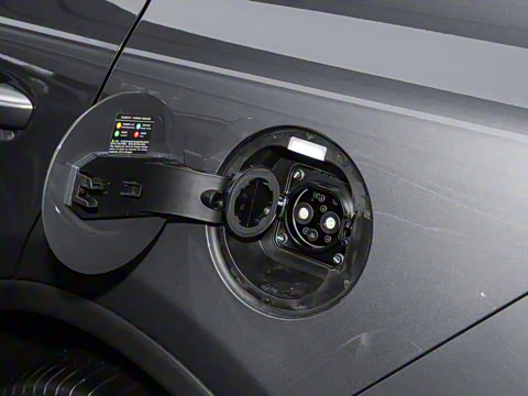 2024�� EV ��ҫ�� 730KM ������