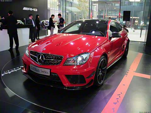2013�� AMG C 63 Coupe Black Series