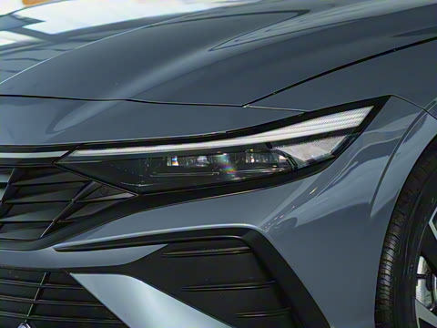 2023�� 1.5L CVT LUX����