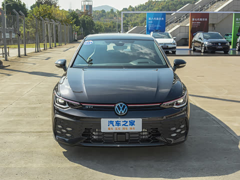 2025�� 380TSI DSG GTI