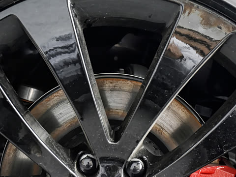 2025�� 400PS Dynamic HSE