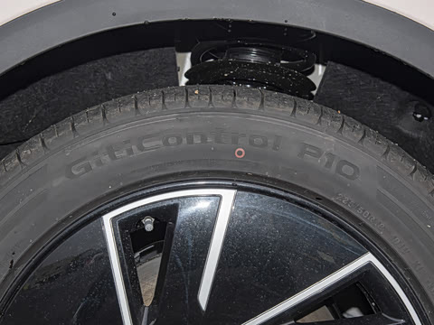 2025�� 560PRO 185kW