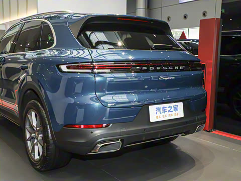 2025�� Cayenne 3.0T ���۰�