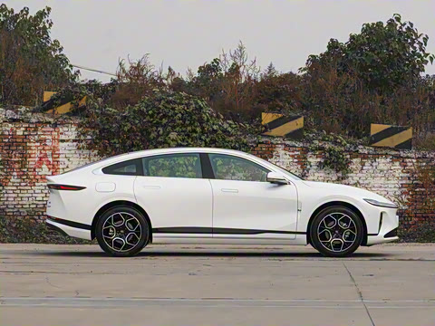 2025��  ���� ����� 525 �����