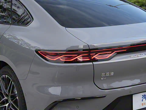 2025�� EV 605KM�����