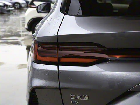 2025�� EV �Ǽݰ� 520km �캽��