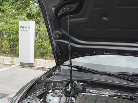 2025�� quattro 45�����ذ� 40TFSI ʱ�ж�����