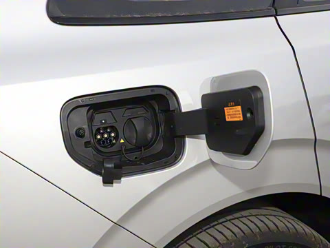 2025�� 636Ultra����� 5��