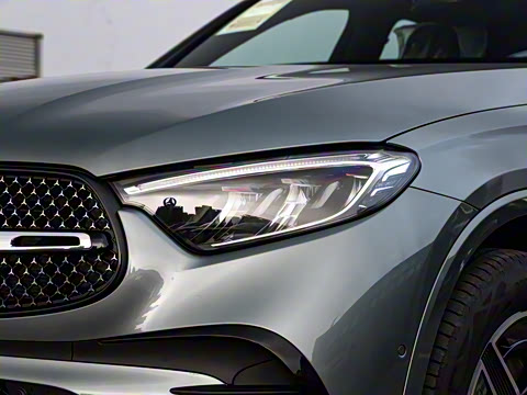 2025�� GLC 260 4MATIC ����SUV