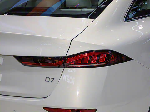 2024�� EV 510km ���а�