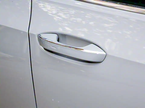 2025�� 300TSI R-Line