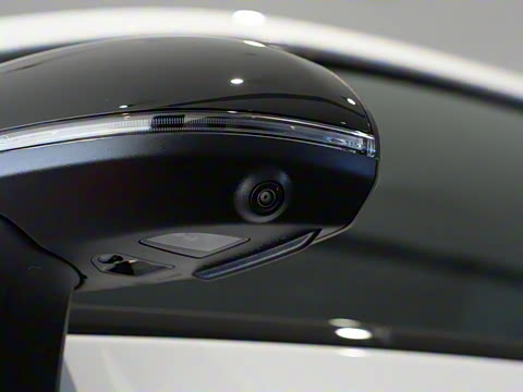 2025�� AMG CLE 53 4MATIC+ ���ܳ�