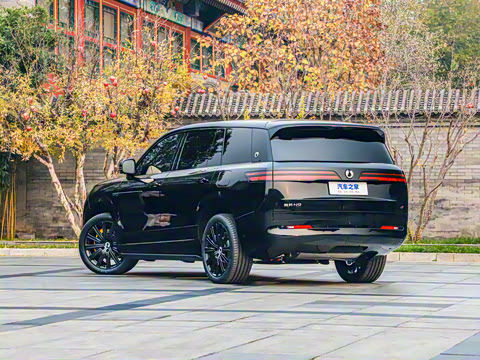 2025�� �콢��