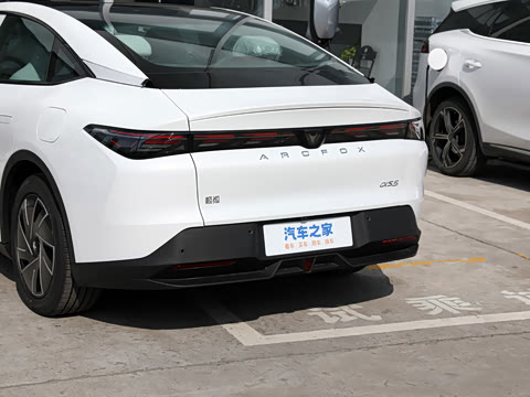 2024�� 560PRO 185kW