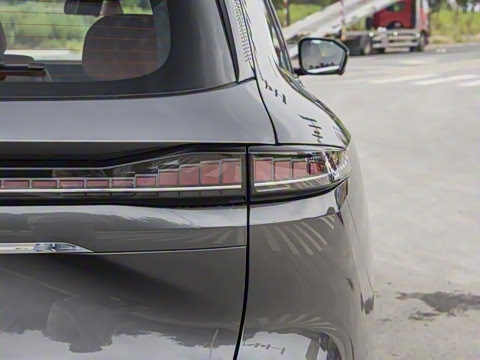 2025�� ���Ĵ� 1.5T ������ �ǻ��콢��