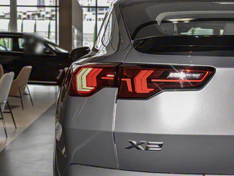 2024�� sDrive25i M�˶���װ