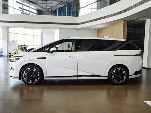 2024�� 702��������Pro