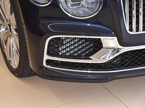 2024�� V8 Edition 8