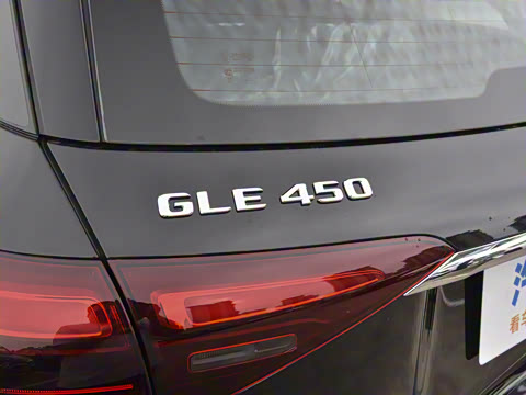 2025�� �Ŀ� GLE 450 4MATIC ������