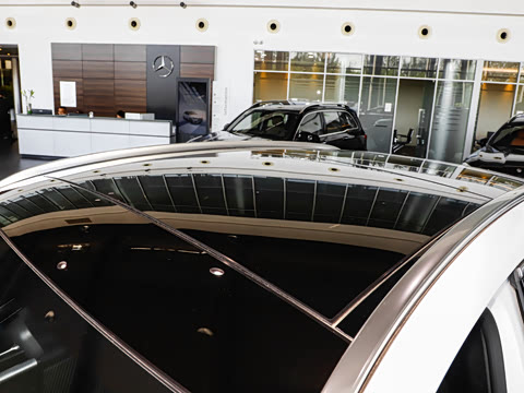 2025�� �Ŀ� GLA 200