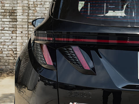 2025�� ;ʤL 1.5T ��Ӣ�� N-Line