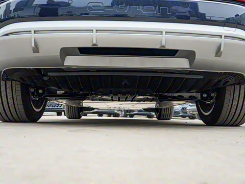 2024�� 40 e-tron ������