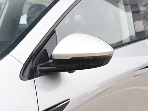 2025�� 625 ������ Max �Ƽ���