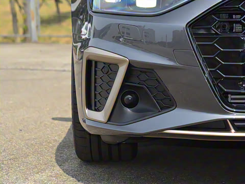 2024�� 40 TFSI quattro RS�׼�ȼ����