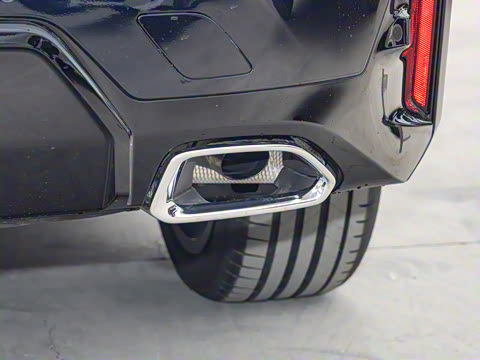 2025�� 325Li M�˶���װ