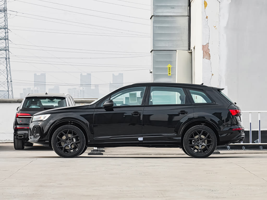Audi Q7 II (4M) Рестайлинг 2, Внедорожник 5 дв.: фото поколения
