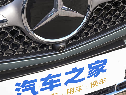 2025�� GLC 300 L 4MATIC ������ 5��