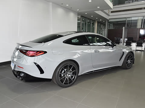 2024�� AMG CLE 53 4MATIC+ ���ܳ�