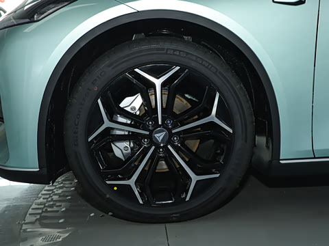 2025�� ���̾�Ӣ��