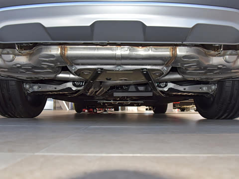 2025�� allroad quattro ̽���� 55 TFSI ����ԽҰ��