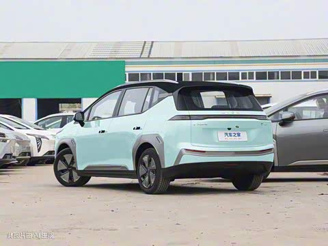 2023�� Plus 610 ������