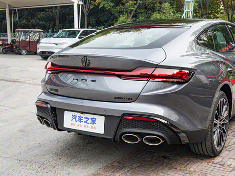 2025�� 2.0T 405 AT������