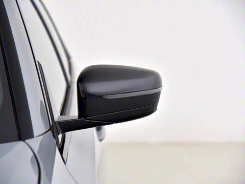 2025�� eDrive 40 L ��ҹ�˶���װ